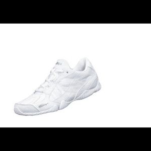 Kaepa Stellarlyte cheer shoes size 9